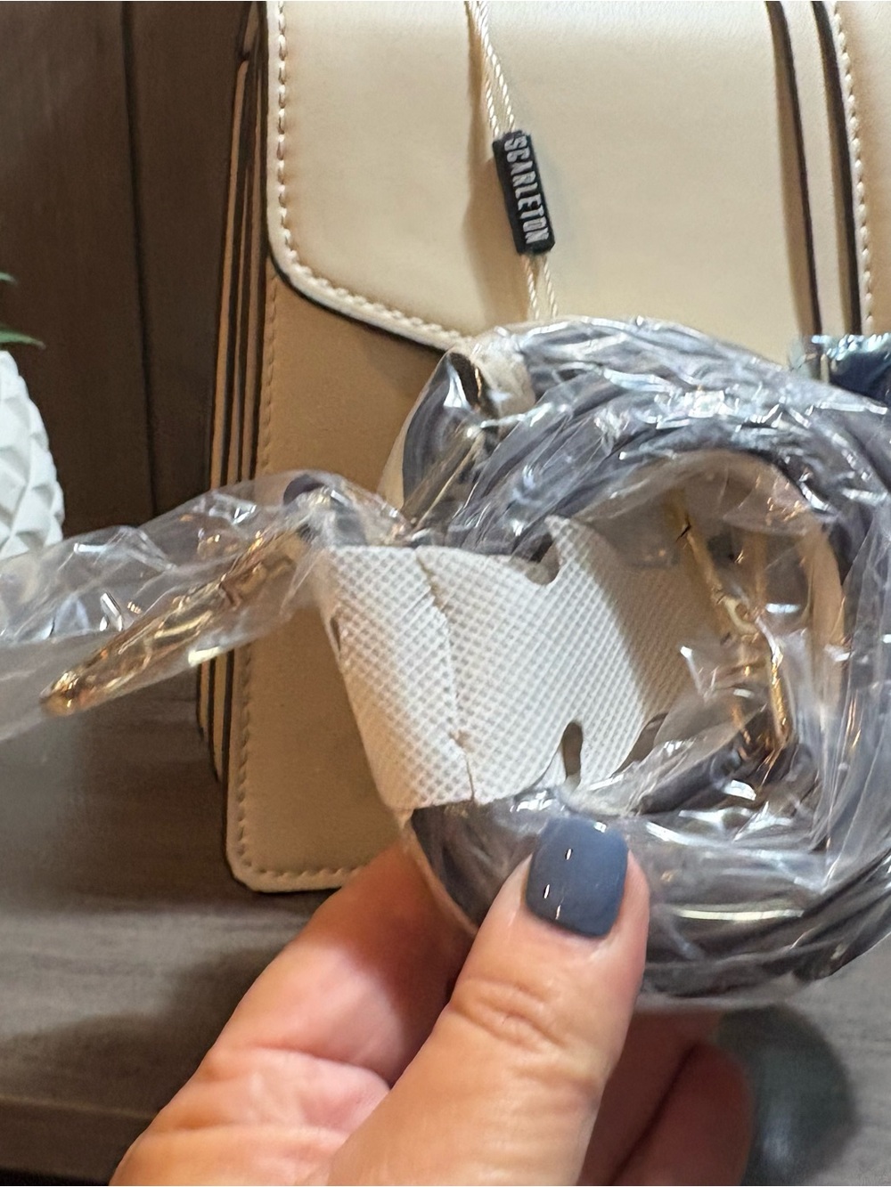 Scarleton Cream Structured Top-Handle Satchel - Picture 4 of 6